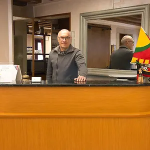 Domus Clugiae Auberge de jeunesse